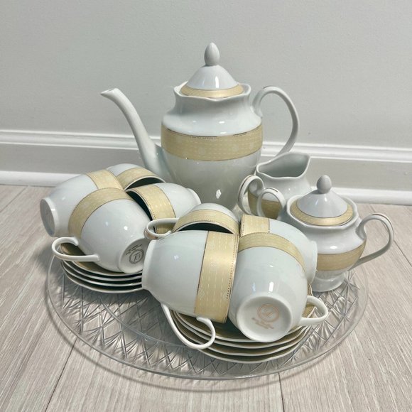 "Lorren Home Trends" China Gold Mix & Match Coffee Set of 19 - Picture 14 of 16